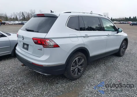 2018 Volkswagen Tiguan 2.0T Se/2.0T Sel z USA, uszkodzony, nr VIN 3VV2B7AX1JM009541